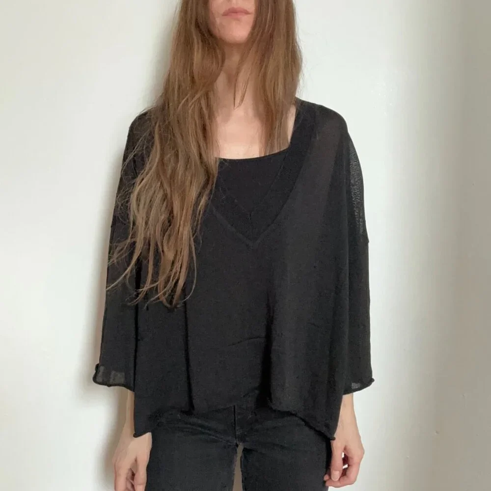 Great Martin Margiela black oversized cropped V neck sweater size S/M - Picture 8 of 11